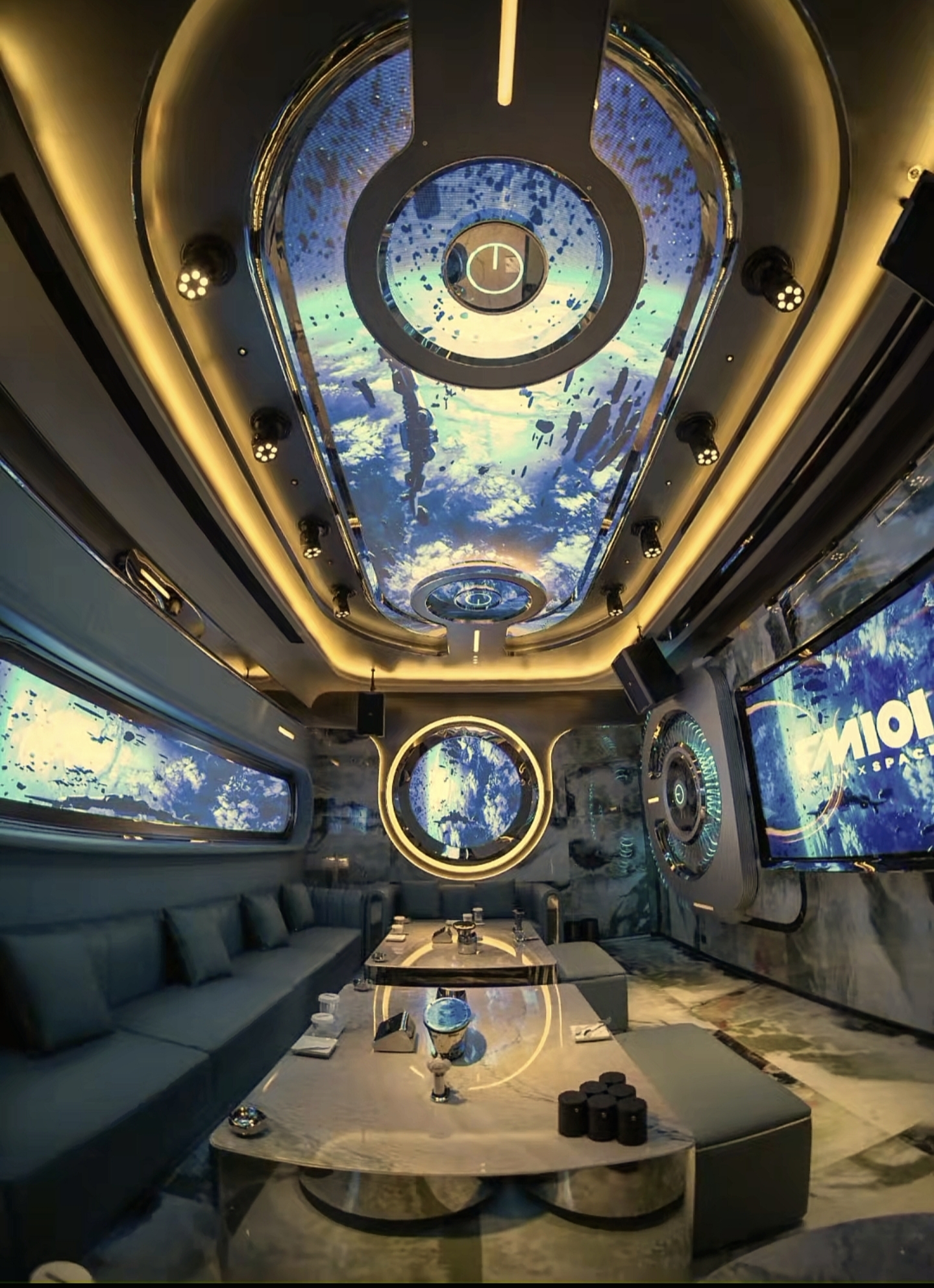 扬州江都 FM101 PARTY-K 多屏 LED 显示屏控制系统项目