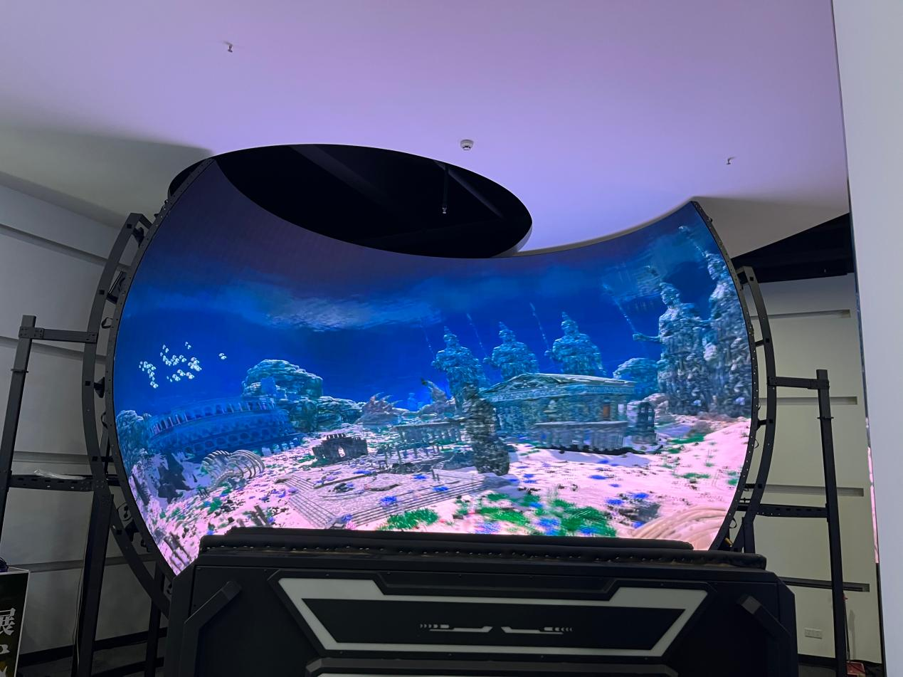 深圳康硕展展厅球形 LED 球幕项目